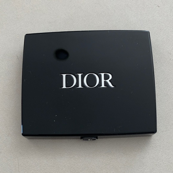 Dior Eyeshadow Palette - Blue and Tan Hues - Picture 3 of 5